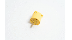 Enchufe U38/3P Vinil C/Tierra 15A-220V Amarillo