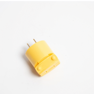 Enchufe U38/2P Vinil S/Tierra 15A-110V Amarillo