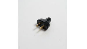 Enchufe U47,2P Plastico 110V Negro